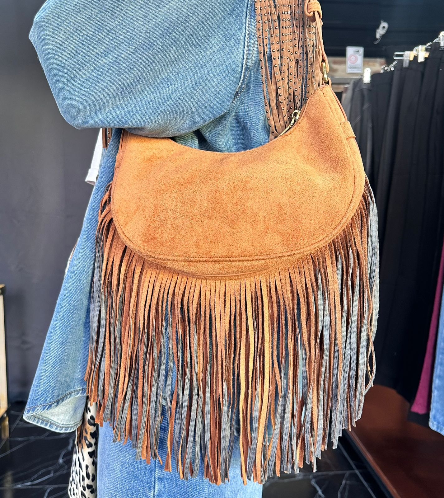 CARTERA BOHO FLECOS-SUELA