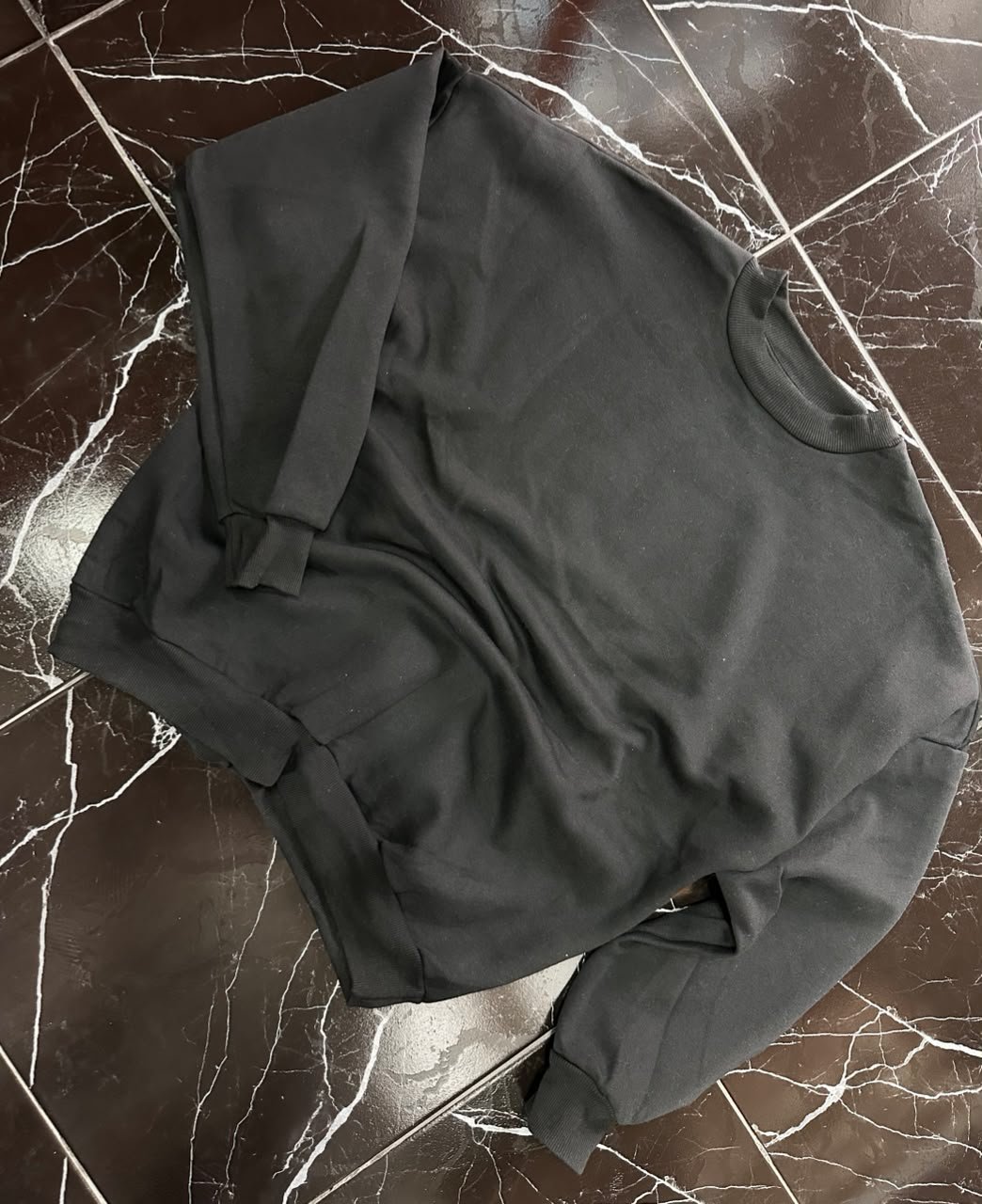 Buzo cuello rendondo- basico NEGRO